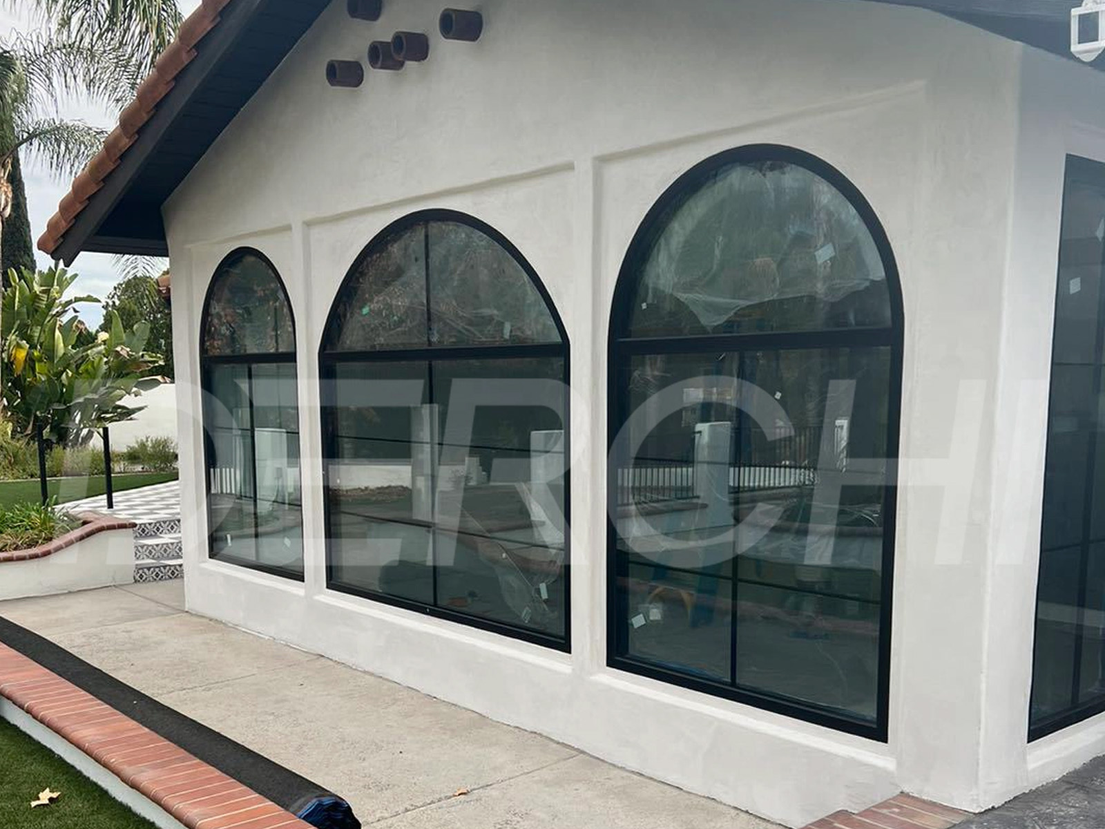 Proyek Kustomisasi Seluruh Rumah Jendela dan Pintu Aluminium, AS .jpg